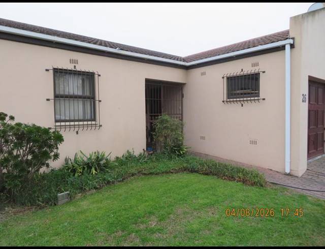 2 BEDROOM TOWNHOUSE FOR SALE IN SILVER OAKS
